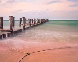 Stilles Meer - Ostsee Erhältlich in folgenden Ausführungen: Passepartout-Bilder: FineArt Prints auf Fotopapier 260g glossy, im Passepartout weiss. Plakate: FineArt Prints auf...